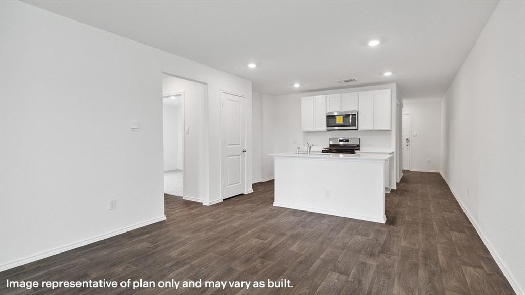 1704 Fawn Crk Drive Blue Ridge, TX 75424 - Photo 11 of 28 a view of kitchen with wooden floor