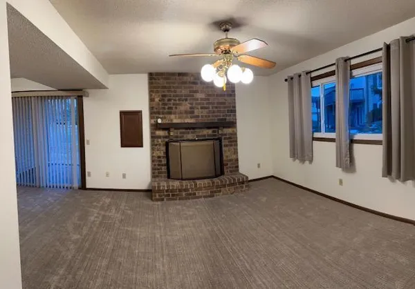 $289,000 | 2870 Castleford Court, Woodbury, MN 55125