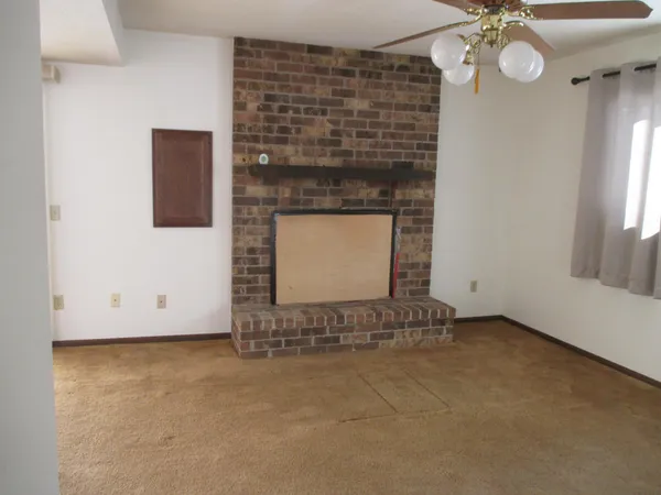$289,000 | 2870 Castleford Court, Woodbury, MN 55125