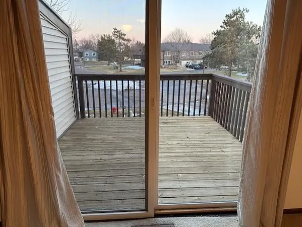 $289,000 | 2870 Castleford Court, Woodbury, MN 55125