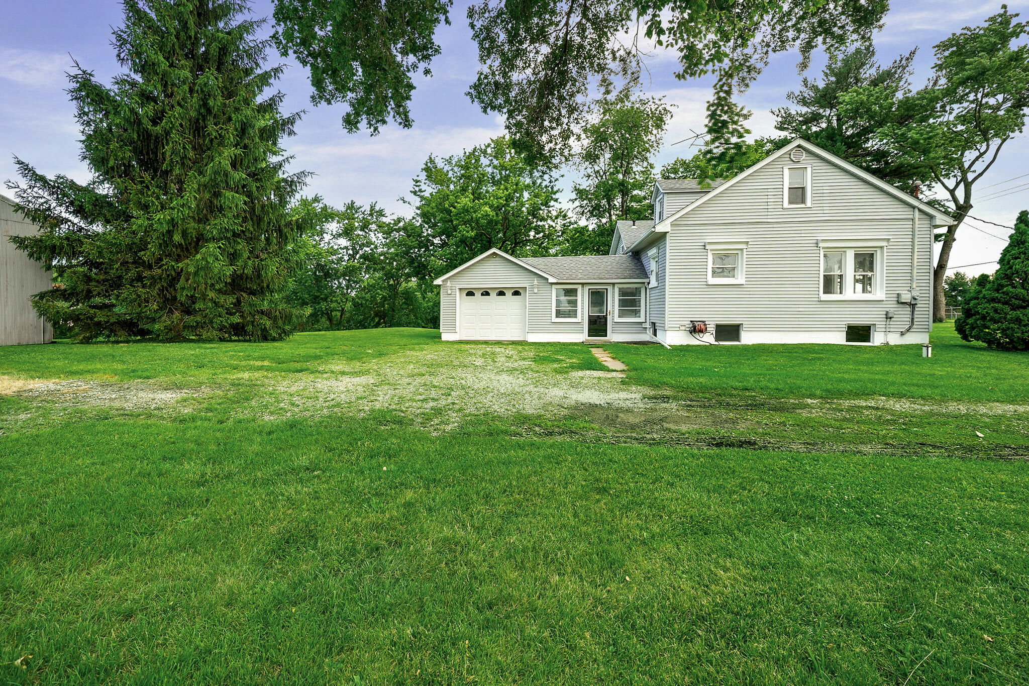 8240 Randolph Street Crown Point, IN 46307 - Photo 46 of 60 2048x1365