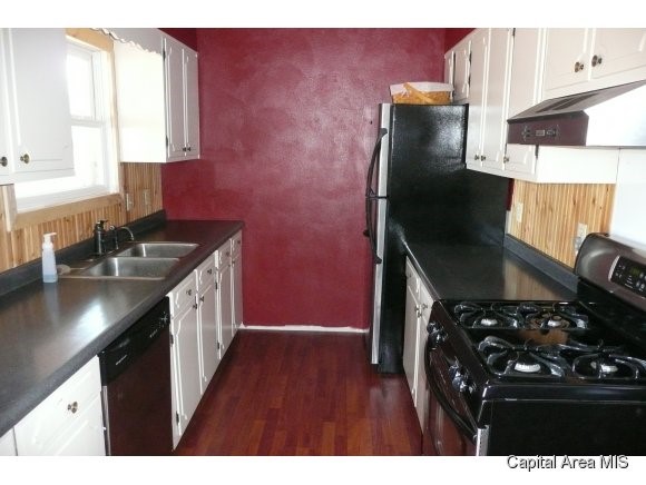 3218 South Palmer Street Springfield, IL 62703 - Photo 1 of 9