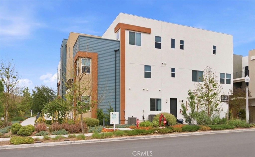 175 Sash Irvine, CA 92618 - Photo 27 of 34