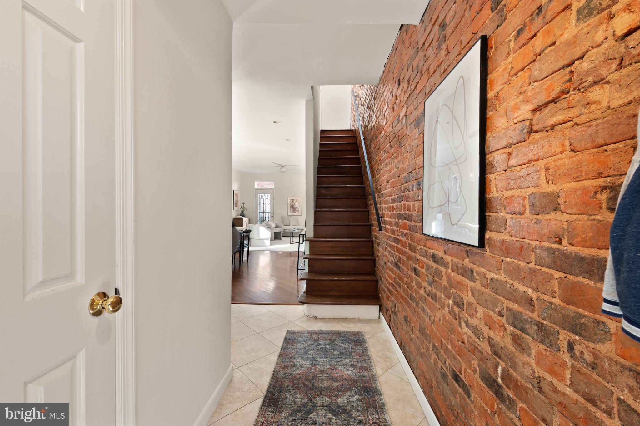 1641 V Street Northwest Washington, DC 20009 - Photo 5 of 36 a view of entryway and gallery