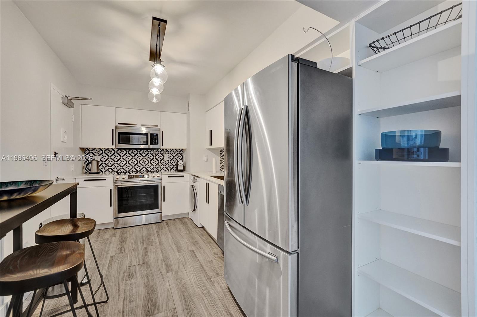 9195 Collins Avenue, Unit 1109 Surfside, FL 33154 - Photo 18 of 53