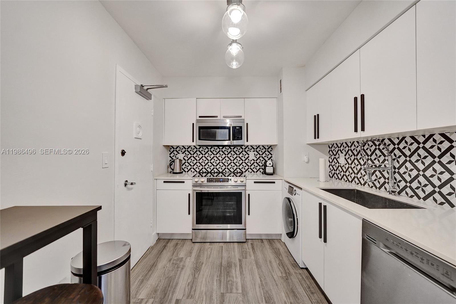 9195 Collins Avenue, Unit 1109 Surfside, FL 33154 - Photo 21 of 53