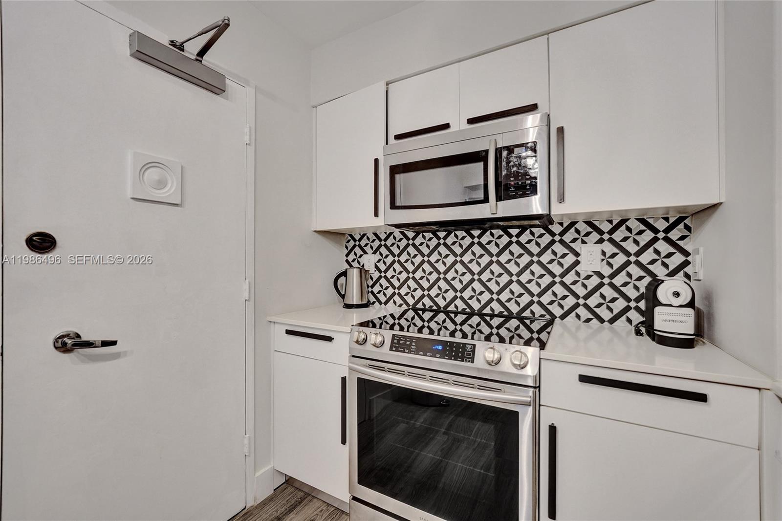 9195 Collins Avenue, Unit 1109 Surfside, FL 33154 - Photo 27 of 53
