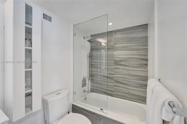 $3,500 | 9195 Collins Avenue, Unit 1109, Surfside, FL 33154