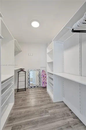 $3,500 | 9195 Collins Avenue, Unit 1109, Surfside, FL 33154