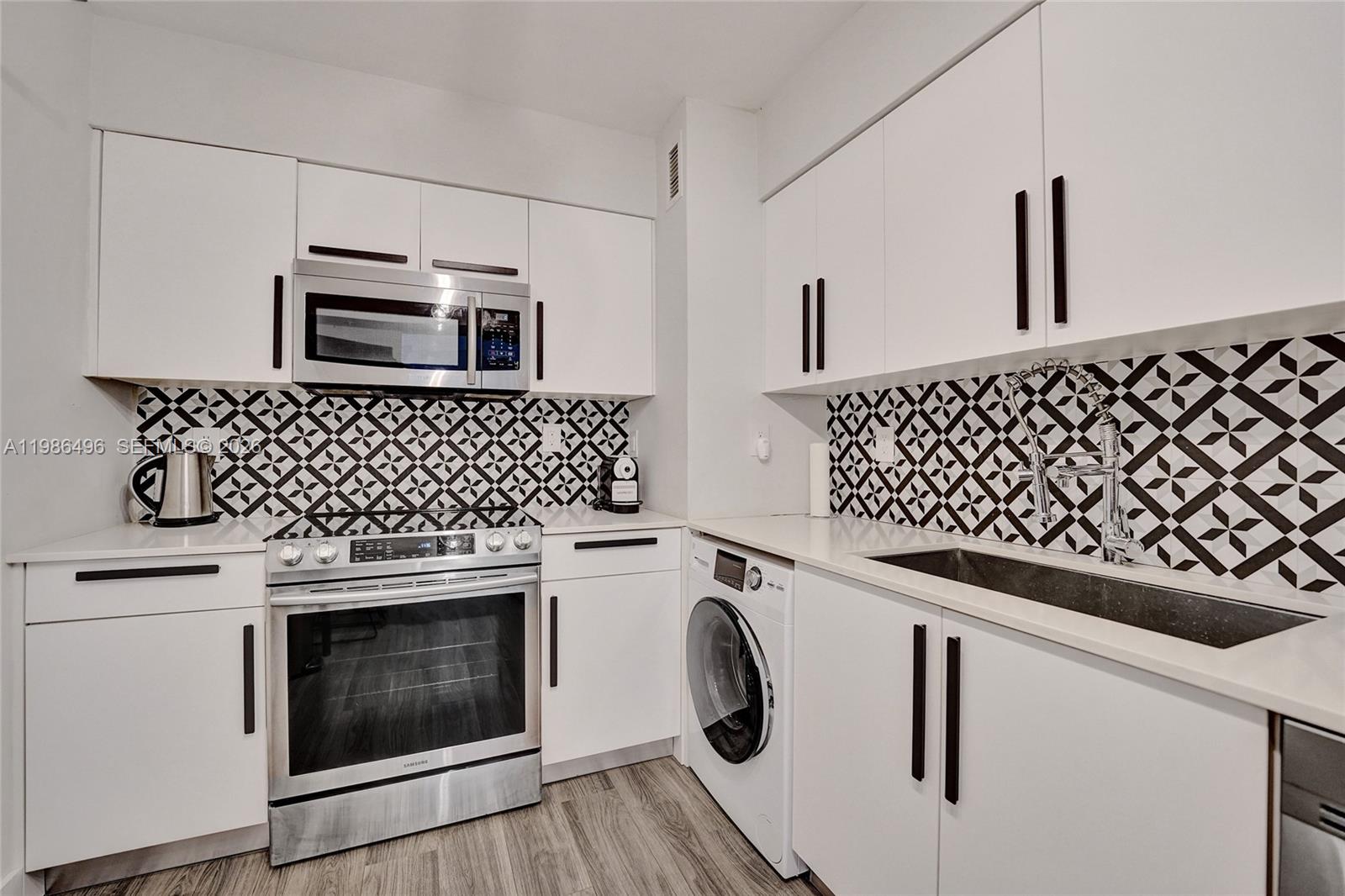 9195 Collins Avenue, Unit 1109 Surfside, FL 33154 - Photo 49 of 53