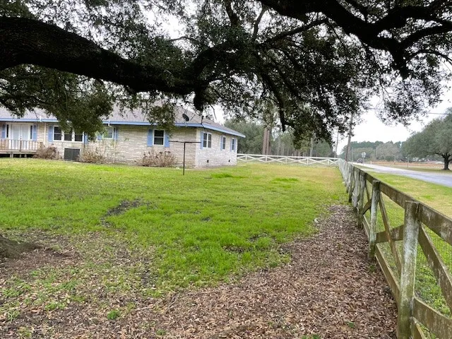 a house view with a outdoor space