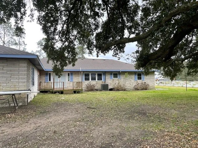 a house that has a backyard
