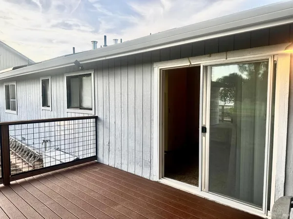 a view of backyard with small space