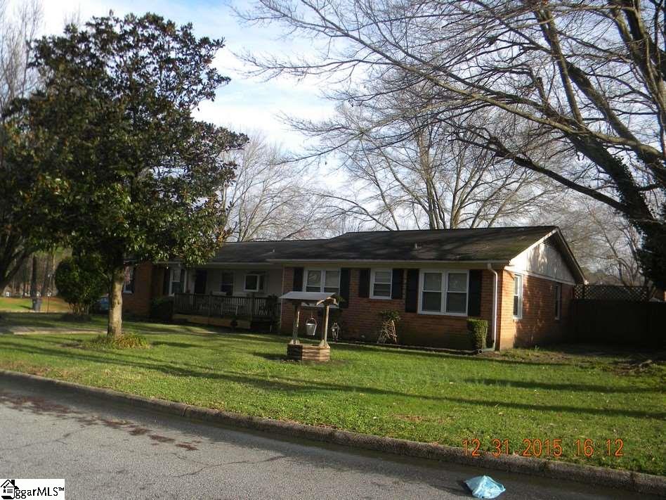 10 Ladbroke Road Greenville, SC 29615 - Photo 1 of 4 Gallery Image 1