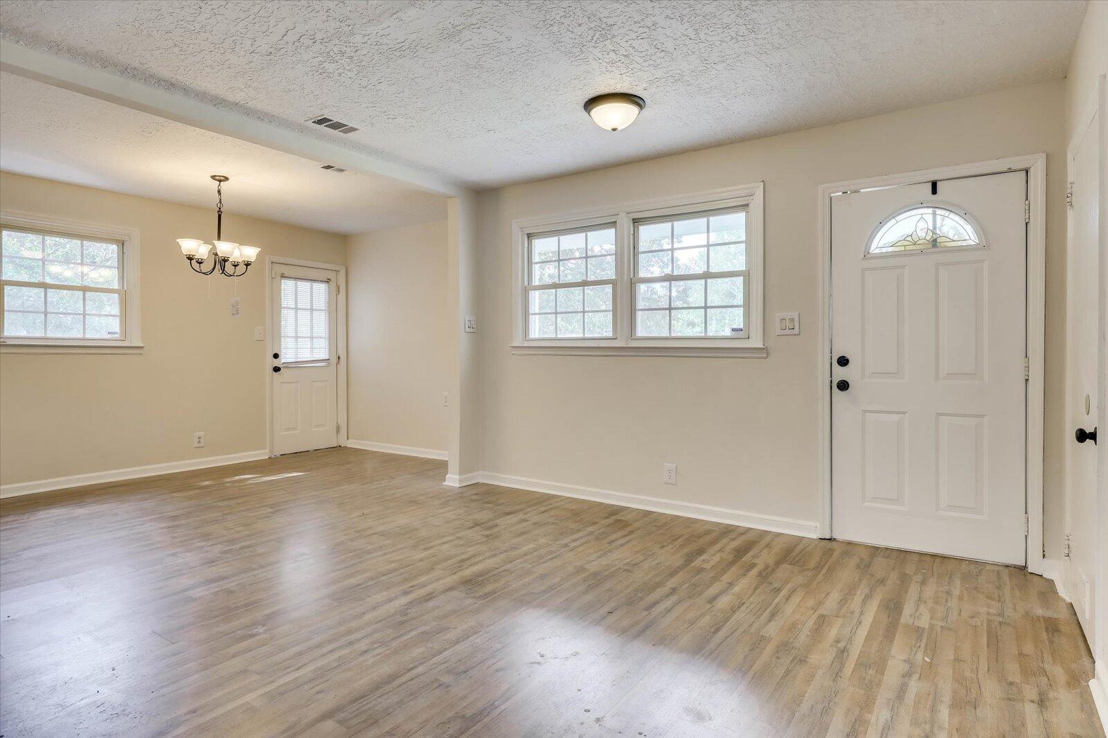 2826 Cornelia Road Augusta, GA 30906 - Photo 7 of 40 06-106