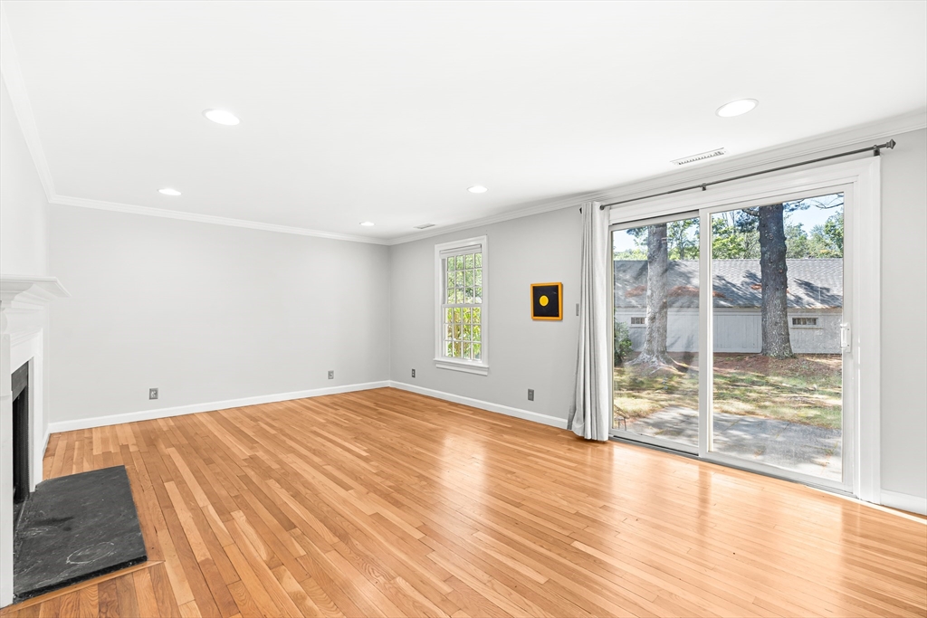88 Jericho Road, Unit 88 Weston, MA 02493 - Photo 3 of 18