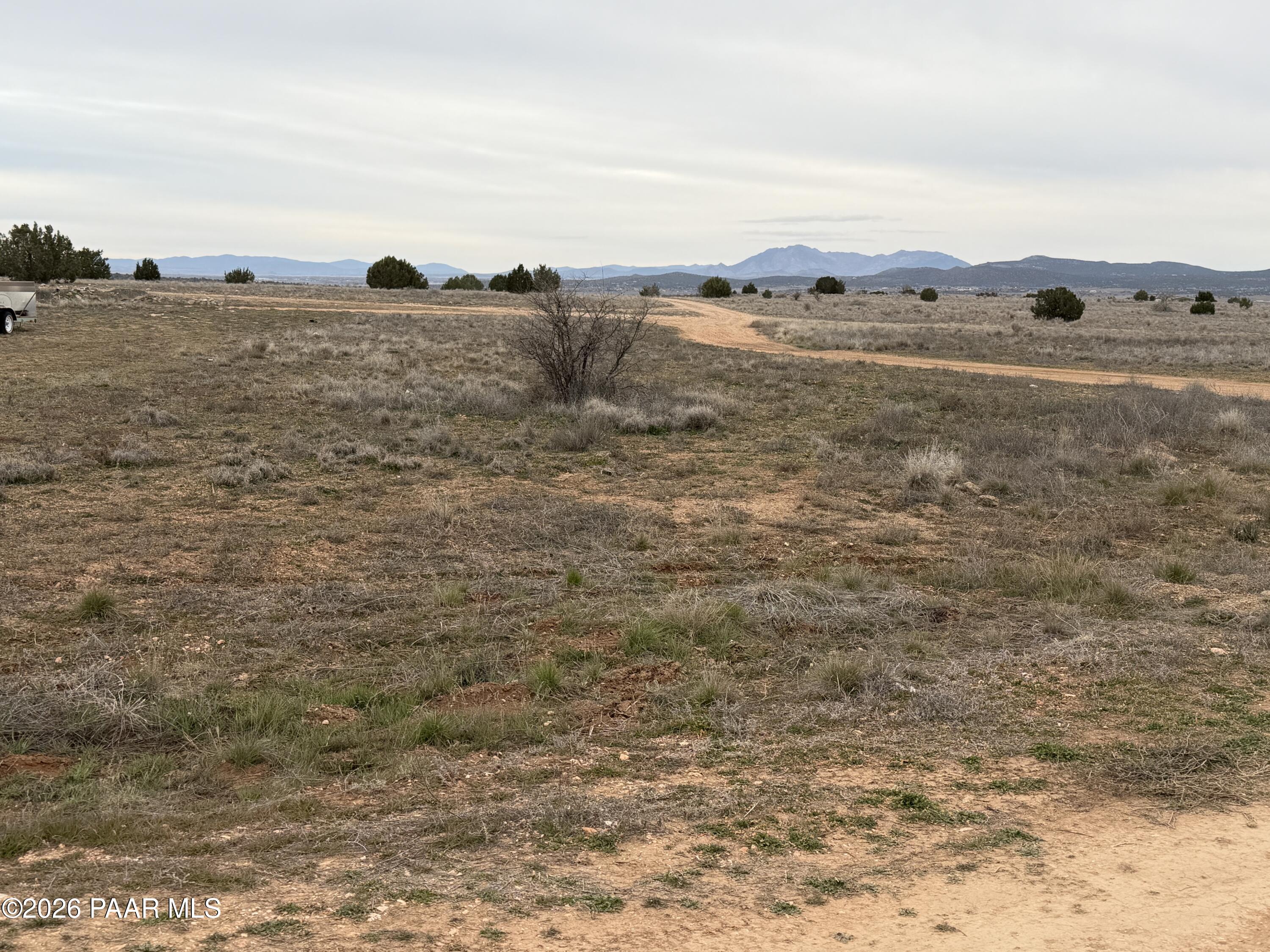 317 East Ahonen Road Paulden, AZ 86334 - Photo 2 of 23 IMG_6225