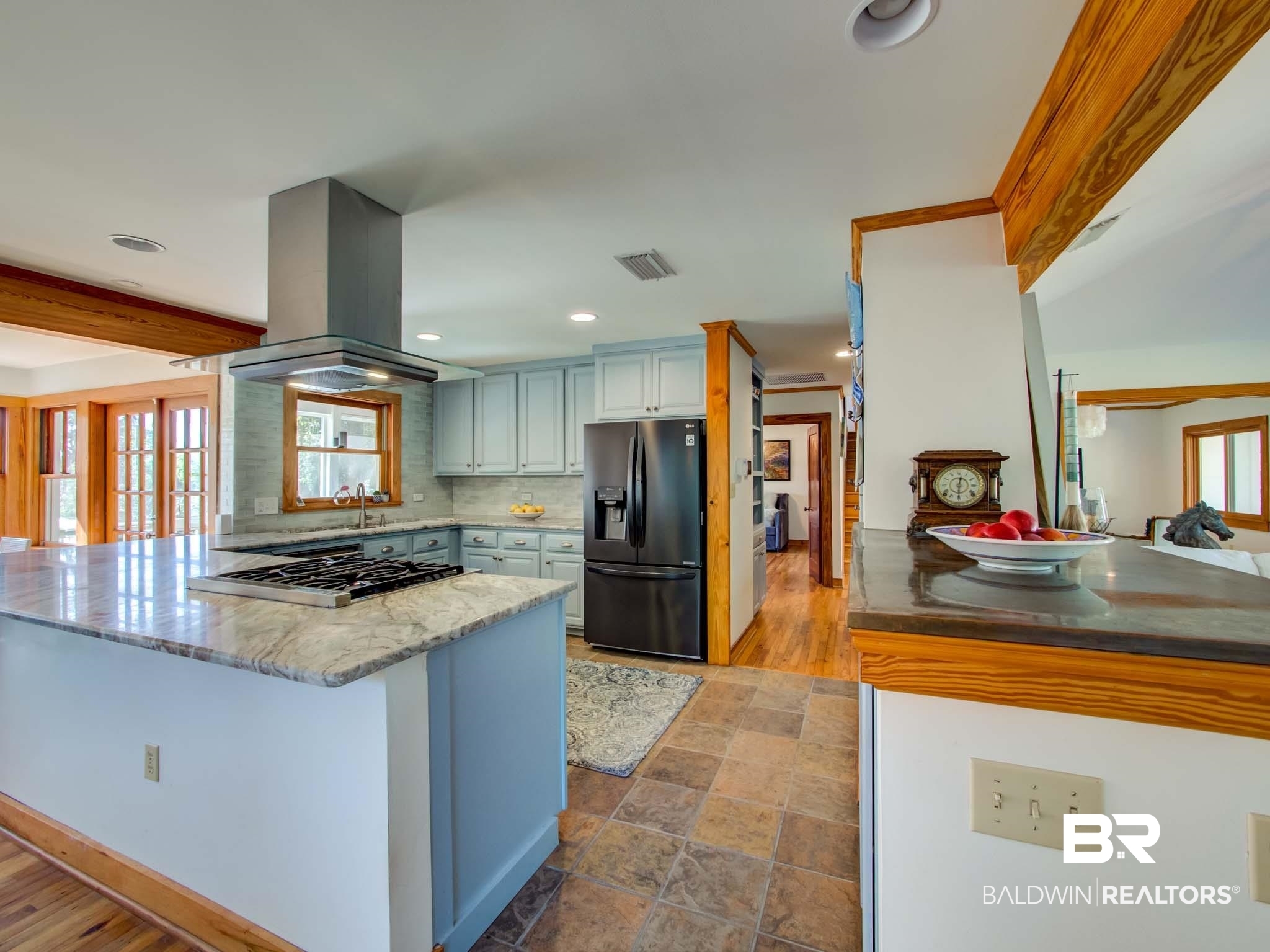102 Nichols Avenue Fairhope, AL 36532 - Photo 10 of 45