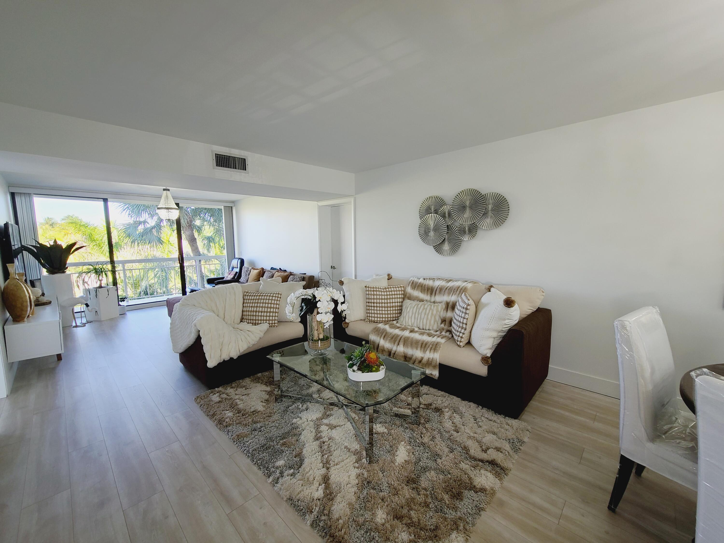 6133 Balboa Circle, Unit 301 Boca Raton, FL 33433 - Photo 11 of 49 20230106_151051