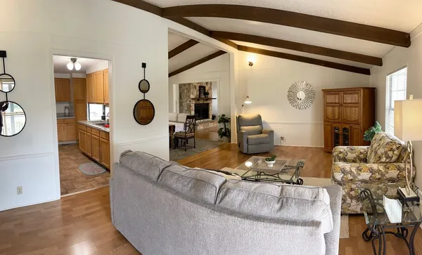 $269,000 | 166 Sleepy Hollow Circle, Kerrville, TX 78028
