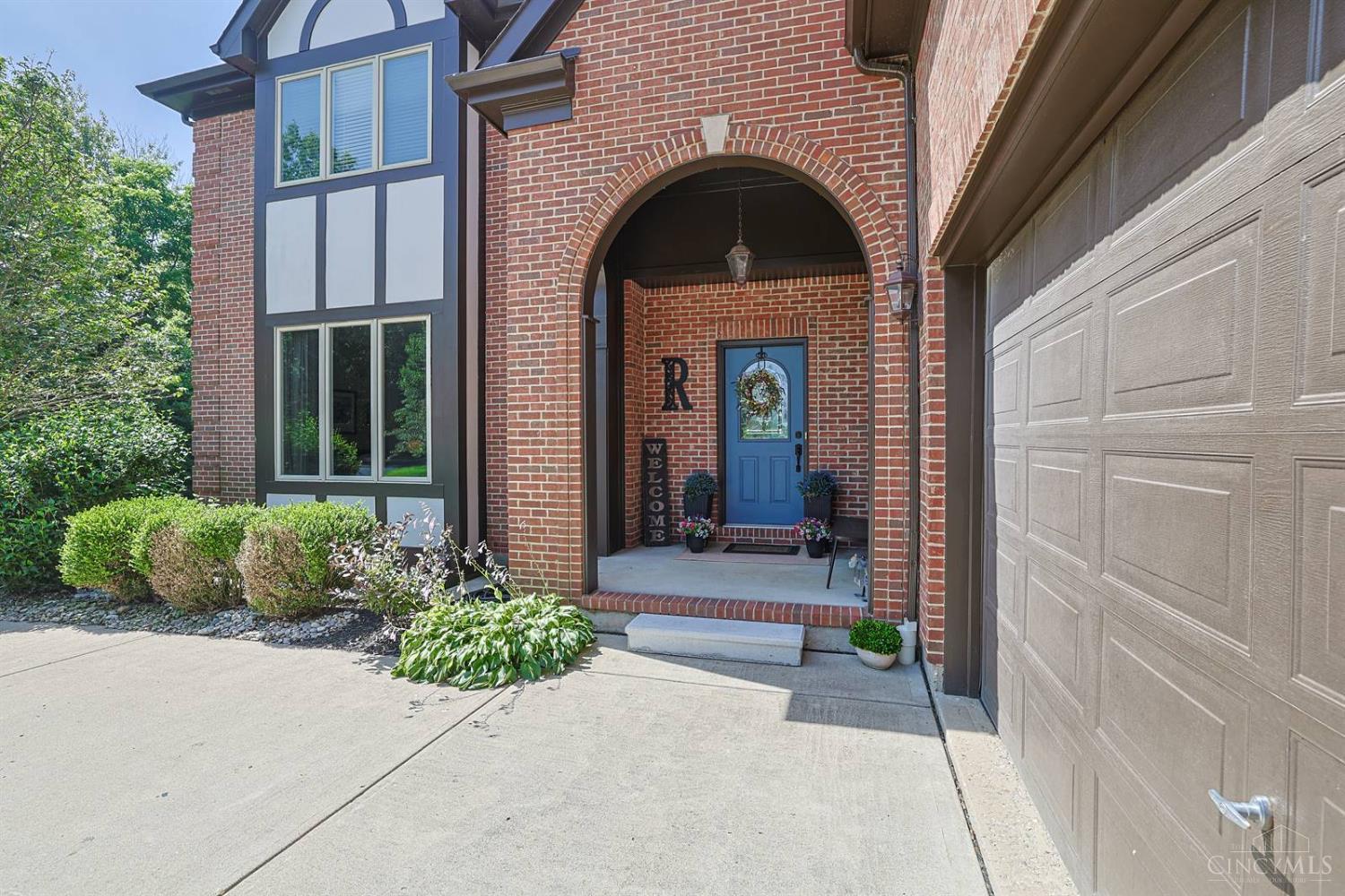 723 Nunner Road Maineville, OH 45039 - Photo 6 of 98 Front entrance of home