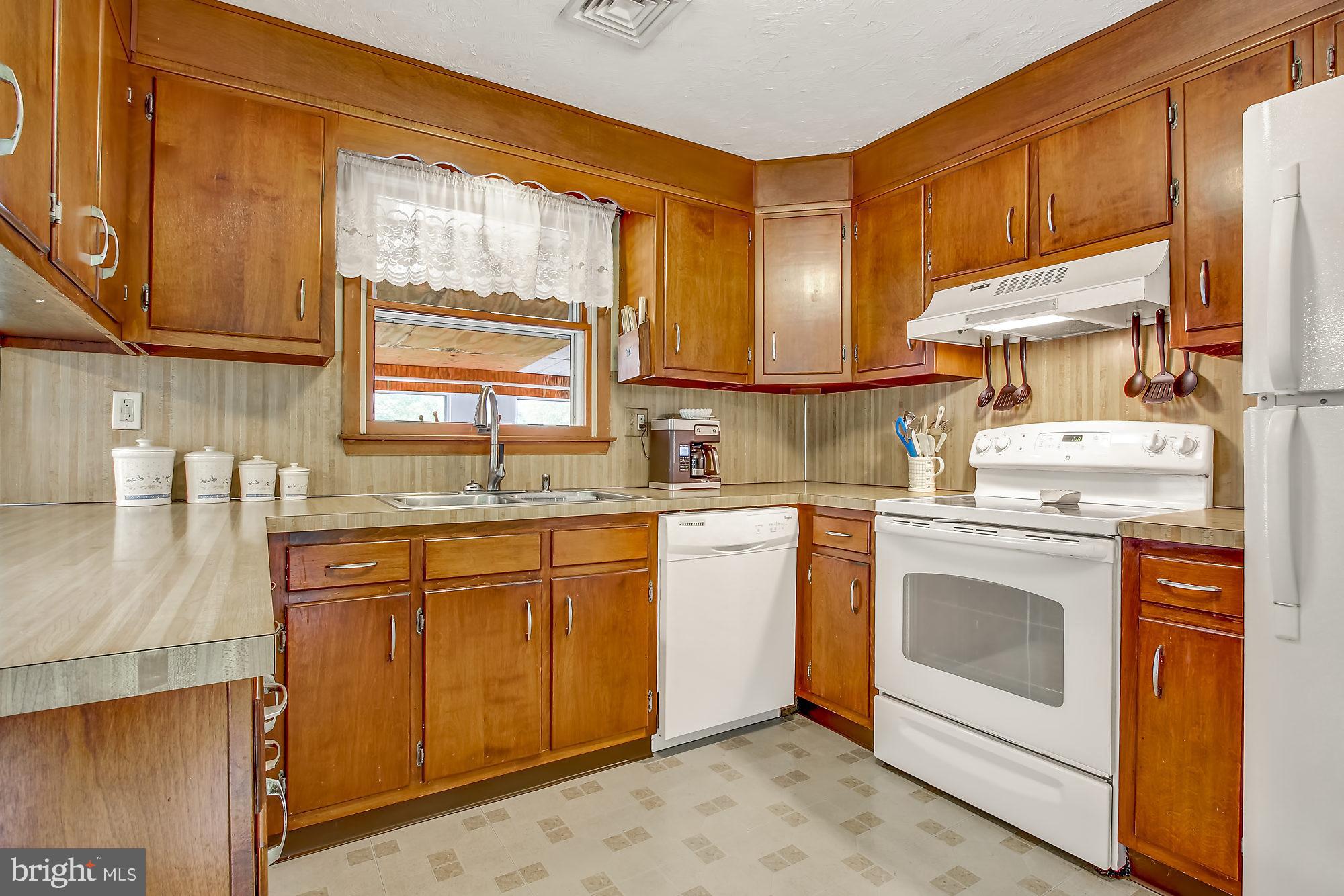 613 Magaro Road Enola, PA 17025 - Photo 9 of 31 Gallery Image 9