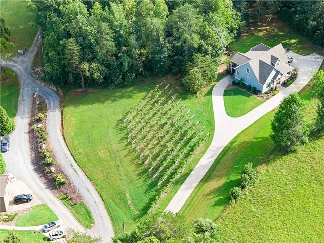 $2,390,000 | 299 Happy Trails Way, Jasper, GA 30143