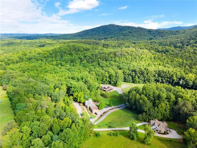 $2,390,000 | 299 Happy Trails Way, Jasper, GA 30143