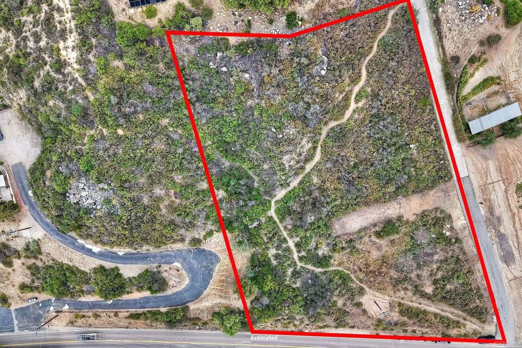 25183 Jesmond Dene Road Escondido, CA 92026 - Photo 2 of 15