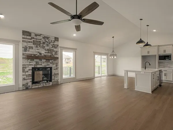 $599,950 | 16810 Northwest 124th Street, Platte City, MO 64079