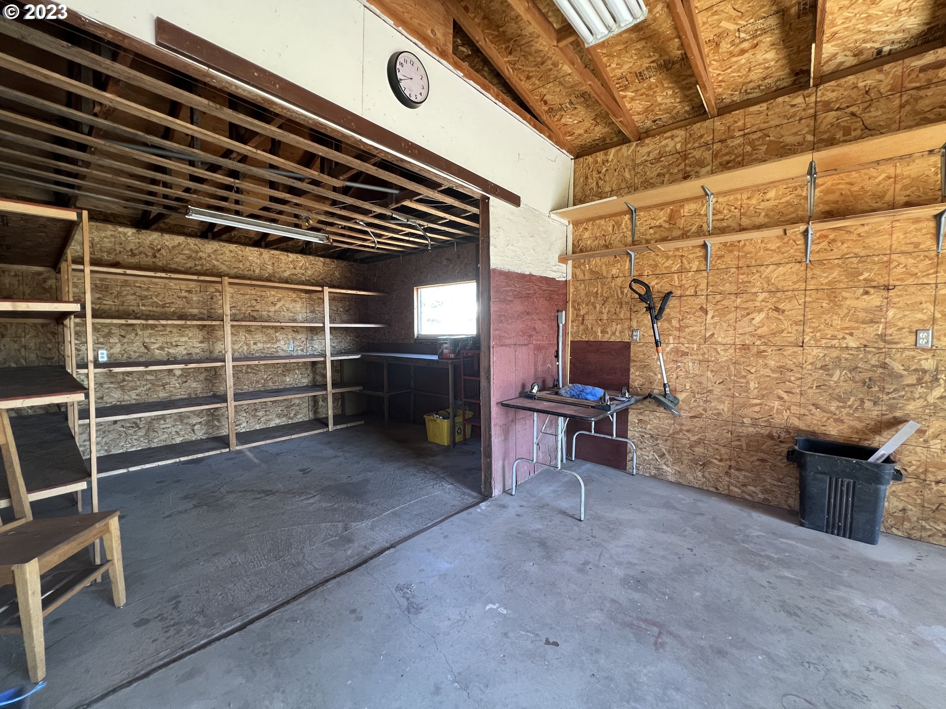 80204 South Edwards Road Hermiston, OR 97838 - Photo 8 of 27 a view of storage and utility room