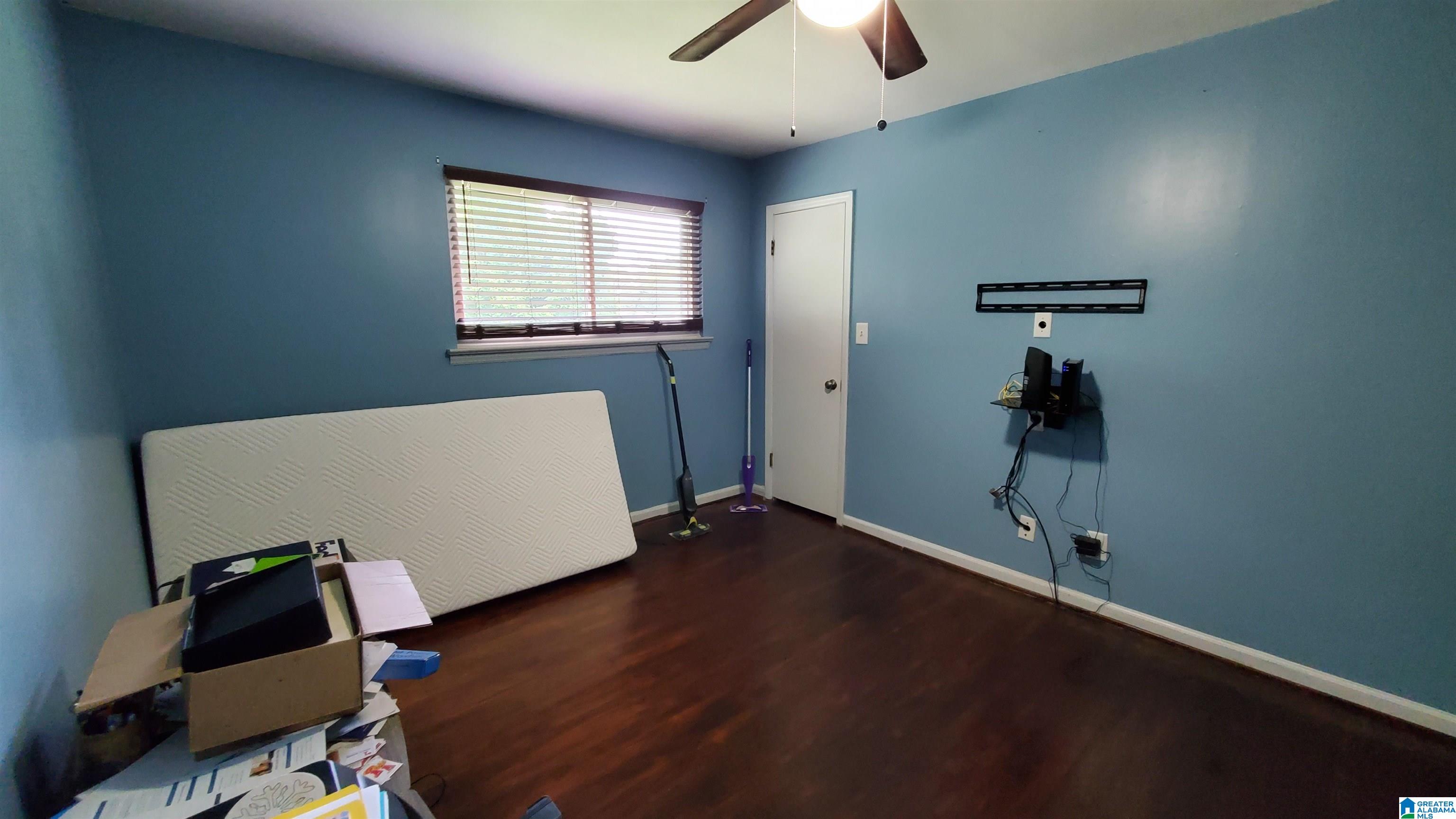 404 Ridge Avenue Bessemer, AL 35020 - Photo 8 of 18