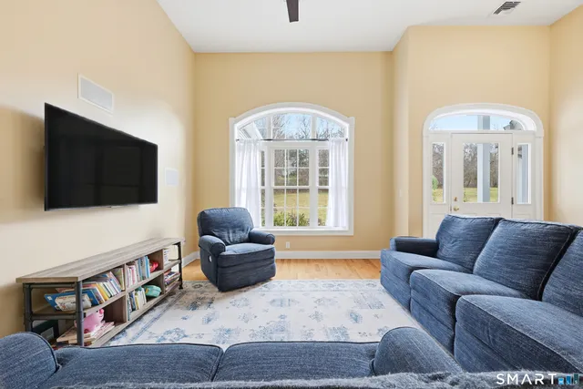 $750,000 | 121 Watson Road, Preston, CT 06365