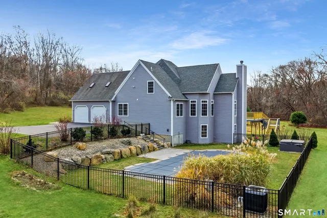 $750,000 | 121 Watson Road, Preston, CT 06365