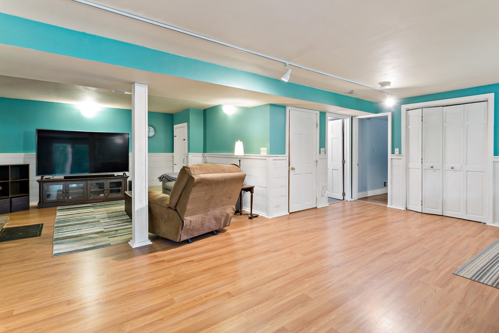 294 Salt Rock Road Barnstable, MA 02630 - Photo 20 of 31