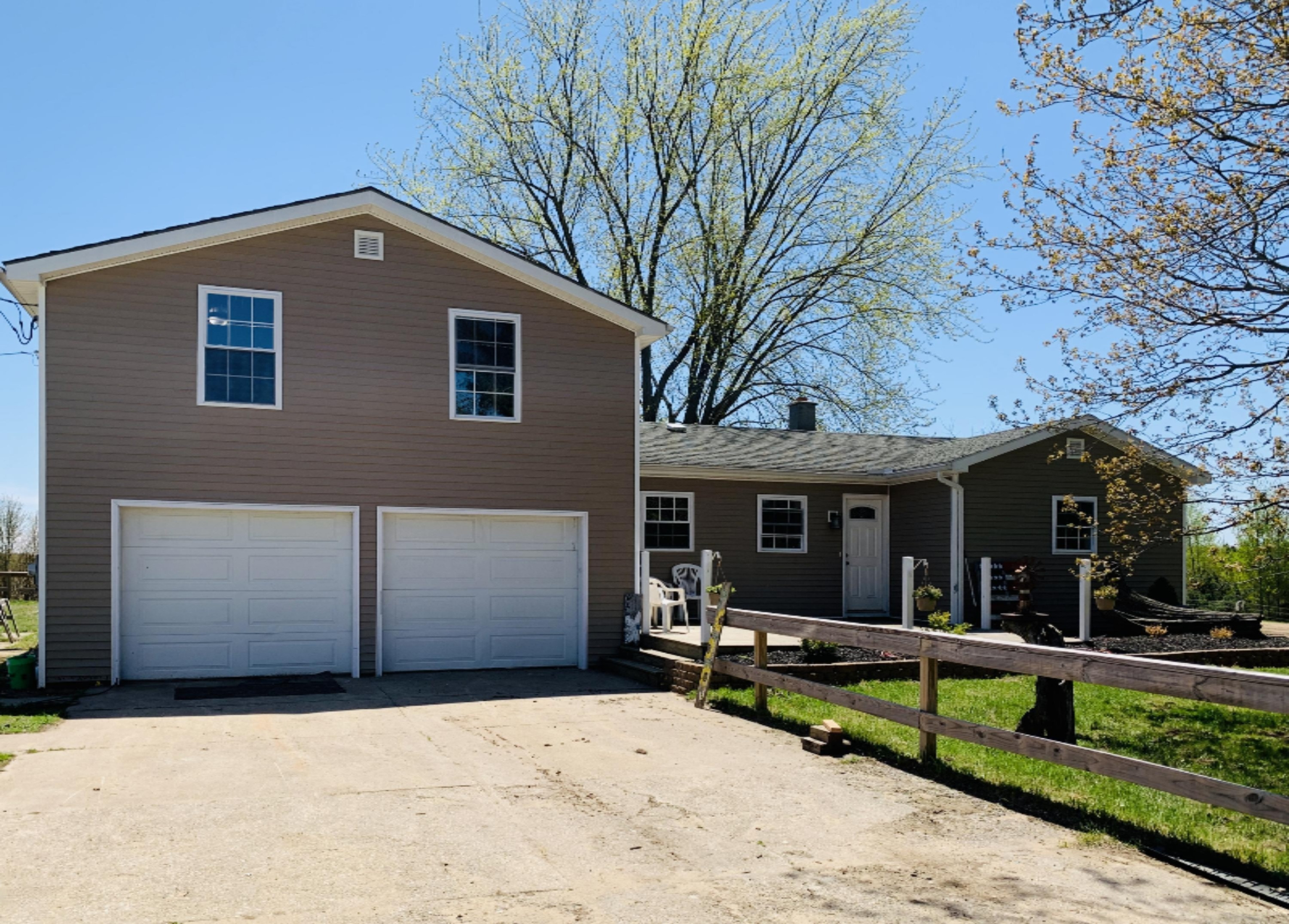 8208 East 14 Mile Road Paris, MI 49338 - Photo 1 of 34 house3