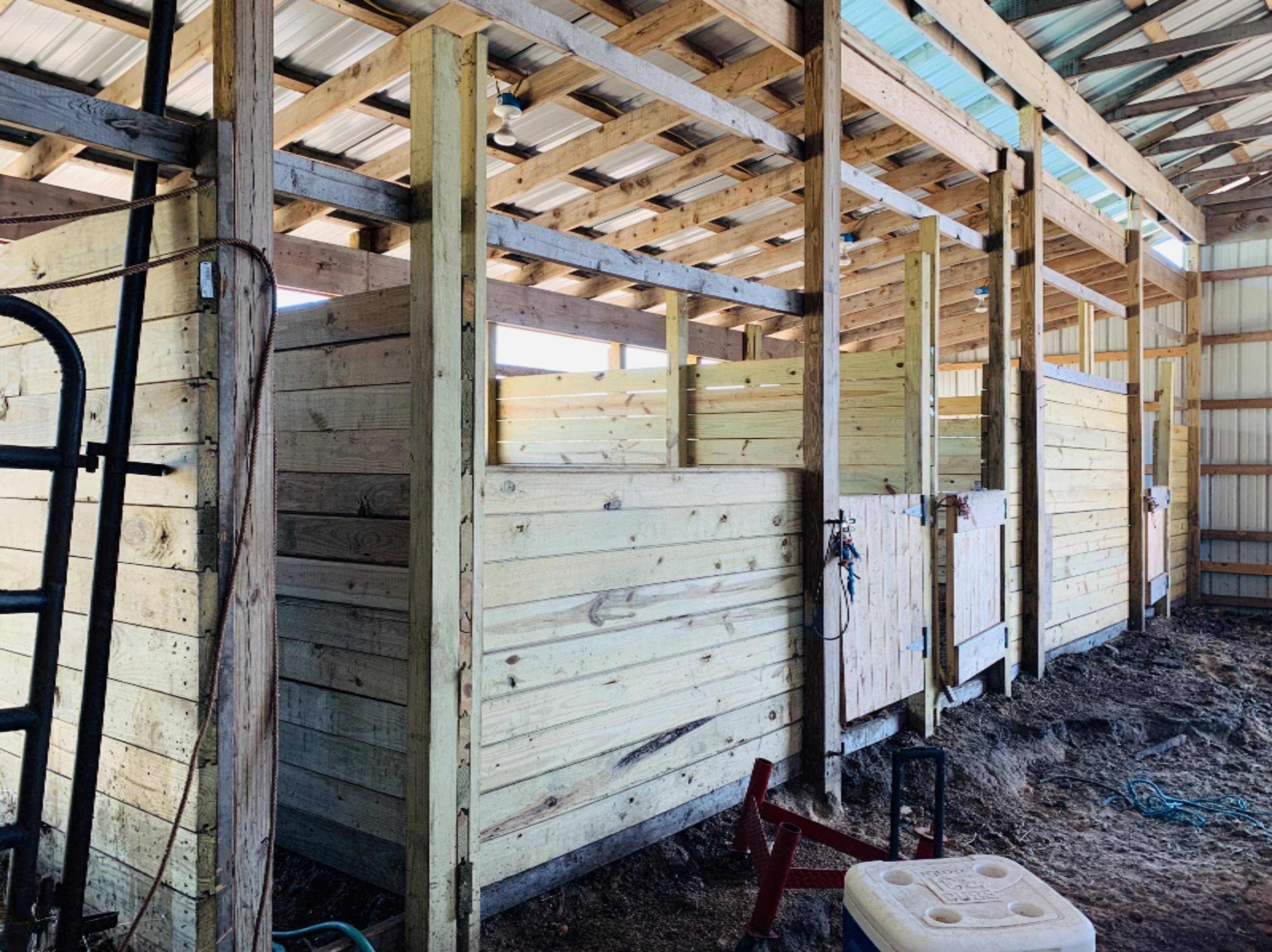 8208 East 14 Mile Road Paris, MI 49338 - Photo 23 of 34 barn stalls