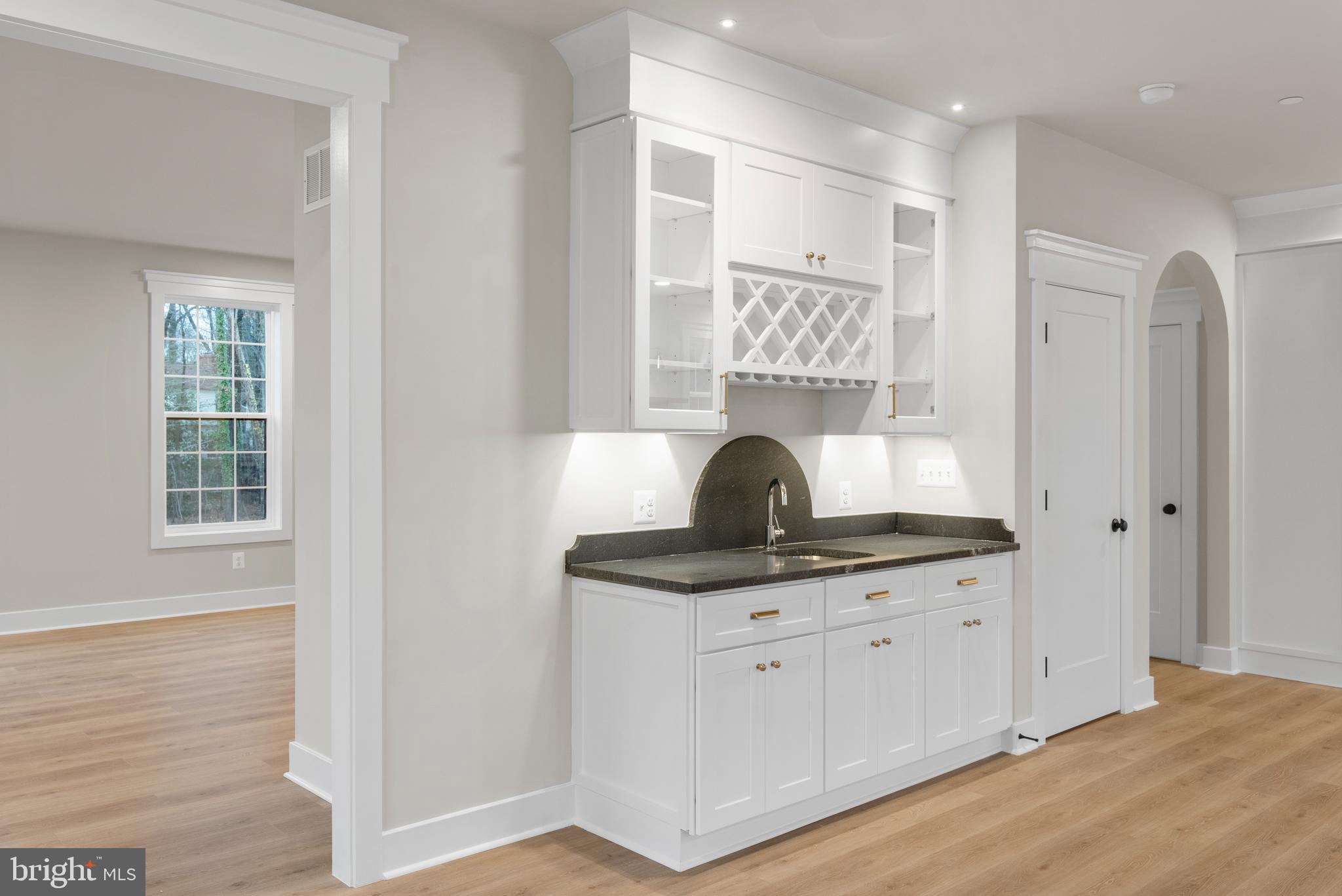 1353 Yorktown Road Annapolis, MD 21409 - Photo 21 of 39