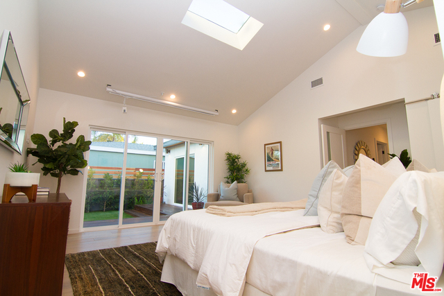 4518 Alla Road Los Angeles, CA 90066 - Photo 8 of 22