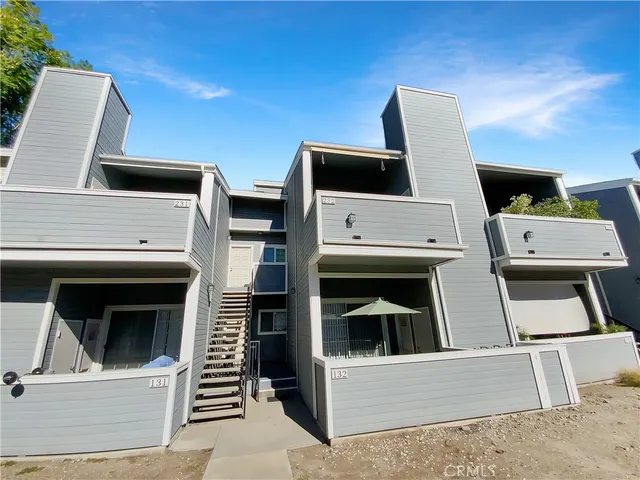 $395,000 | 777 South Citrus Avenue, Unit 232, Azusa, CA 91702