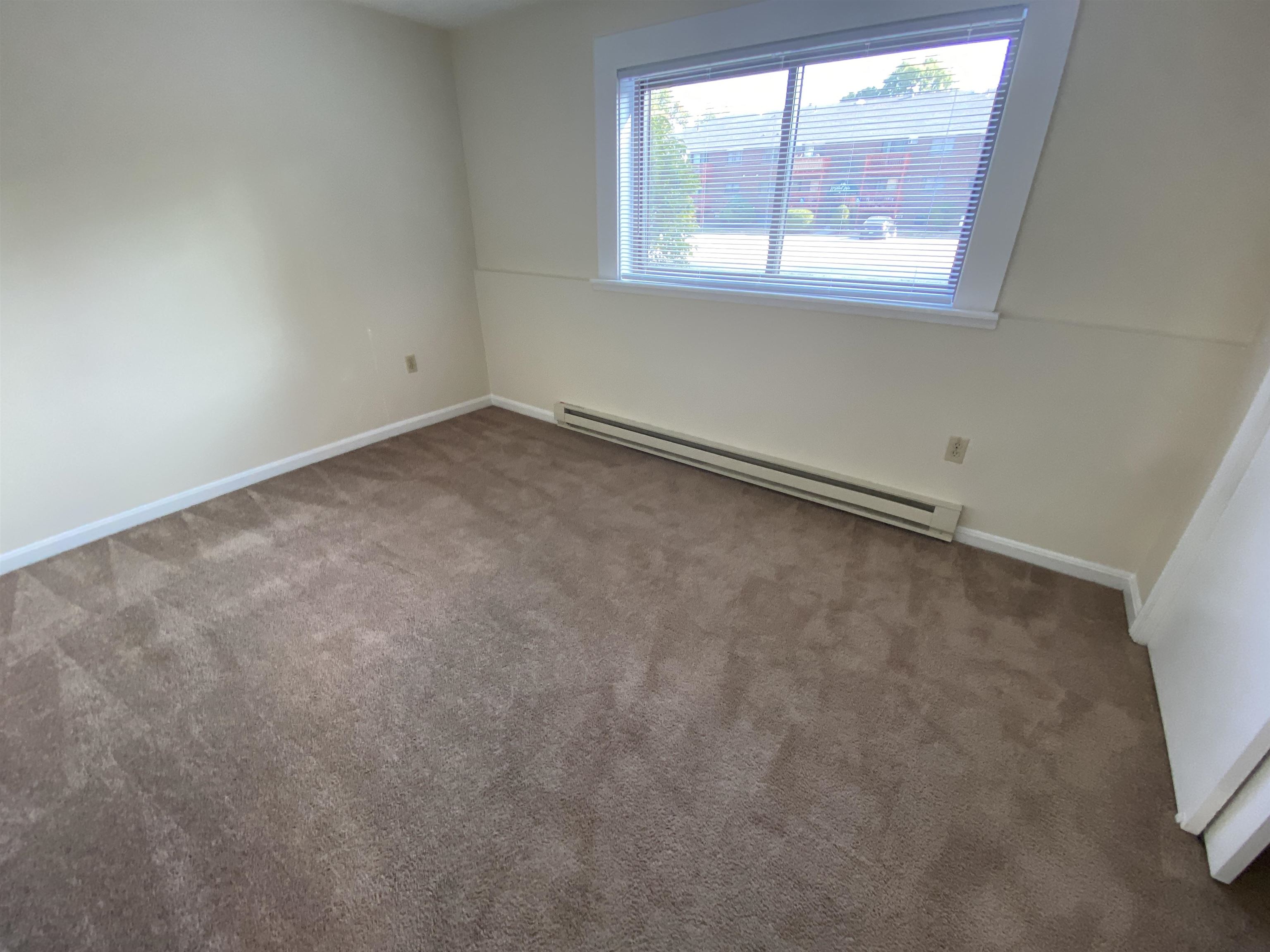 95 Powers Street, Unit 101 Milford, NH 03055 - Photo 28 of 44