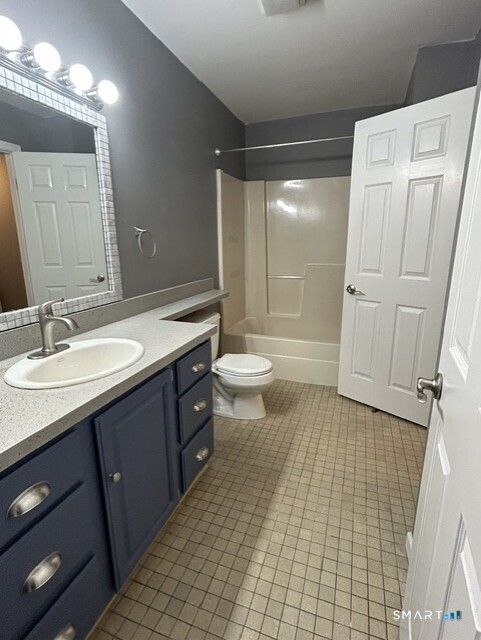 1275 Winsted Road, Unit 317 Torrington, CT 06790 - Photo 13 of 19