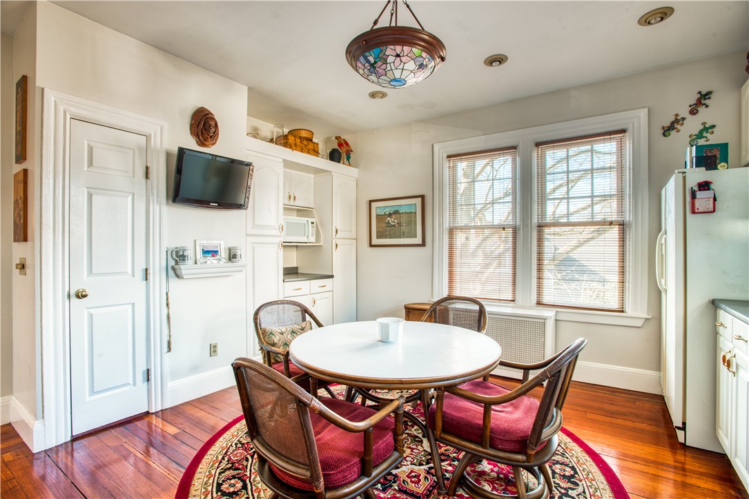 194 Rochambeau Avenue Providence, RI 02906 - Photo 5 of 28 2nd floor kitchen