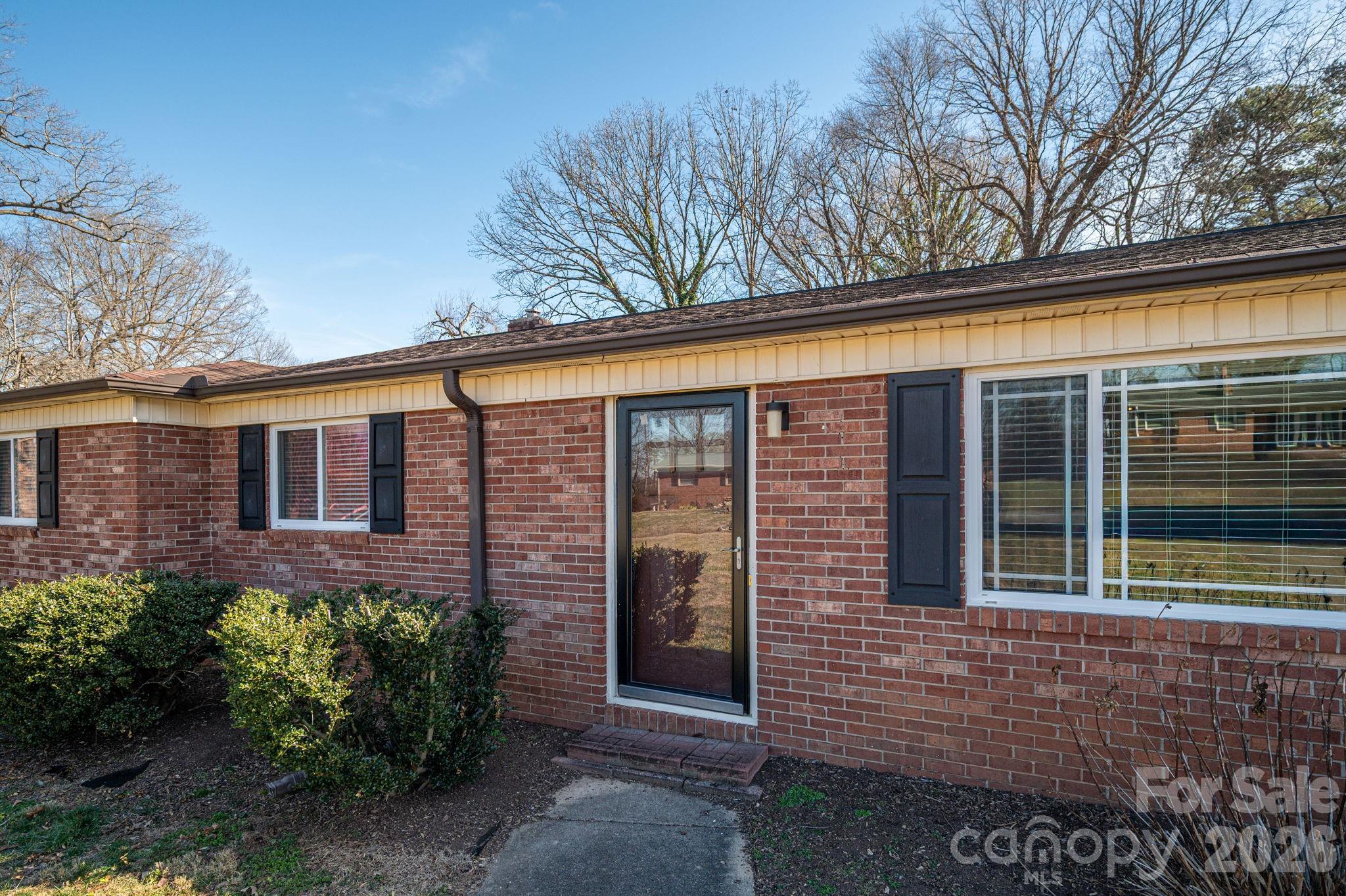 1966 13th Street Northeast Hickory, NC 28601 - Photo 30 of 40