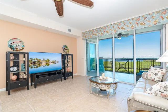 $595,000 | 9203 Griggs Road, Unit B202, Englewood, FL 34224