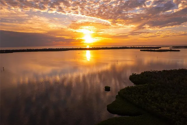 $595,000 | 9203 Griggs Road, Unit B202, Englewood, FL 34224