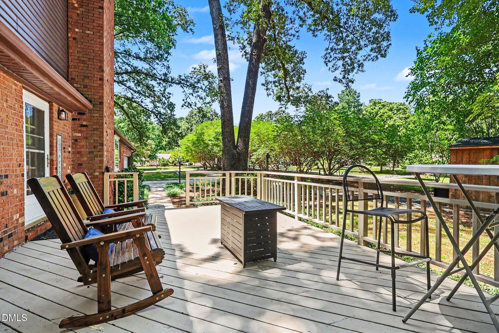 5221 Dutchman Drive Raleigh, NC 27606 - Photo 12 of 53 034_kv0a1380_985