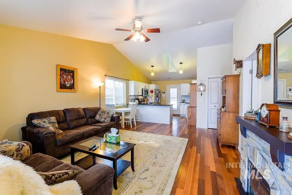 $449,000 | 2609 White Avenue, Moscow, ID 83843