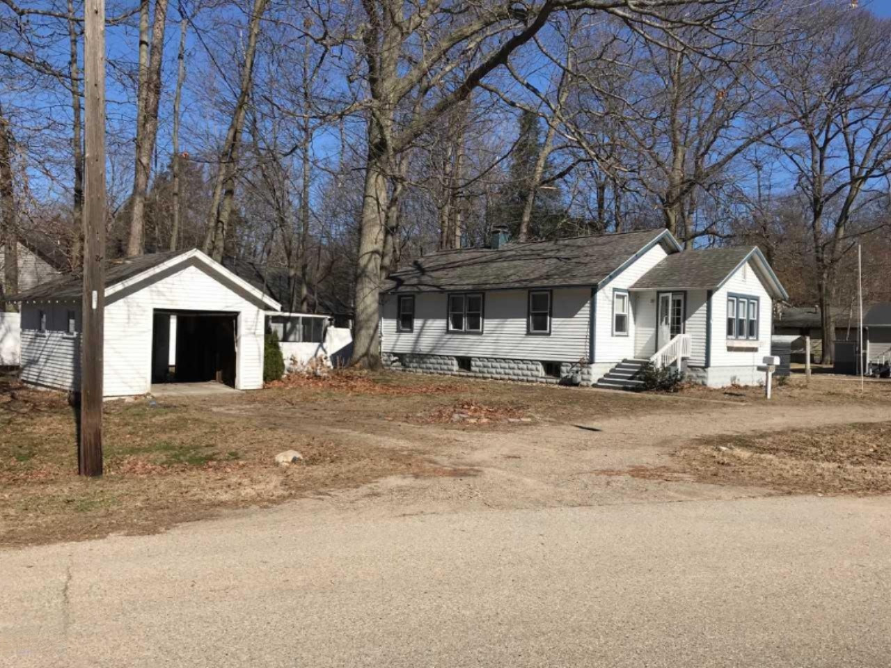 16811 Ferry Spring Lake, MI 49456 - Photo 1 of 4 1 ferry