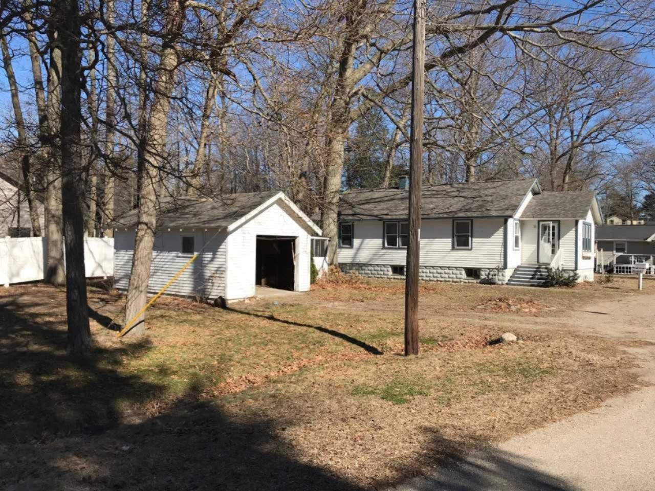 16811 Ferry Spring Lake, MI 49456 - Photo 2 of 4 2 ferry